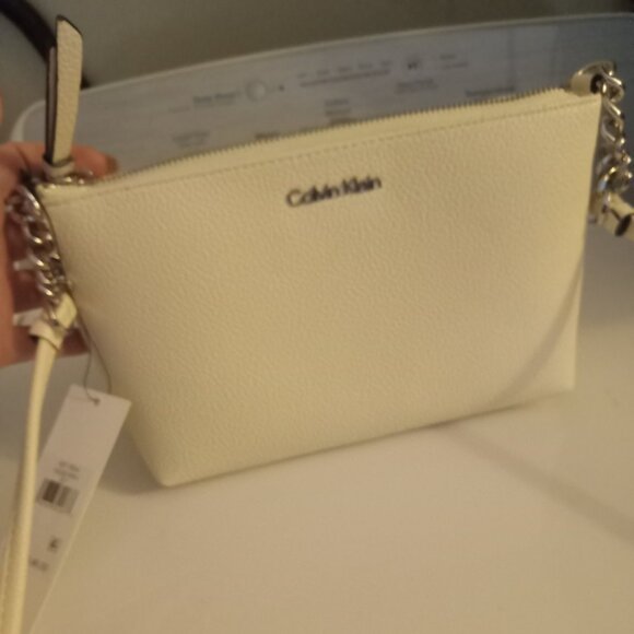 Calvin Klein Purse - Picture 1 of 4